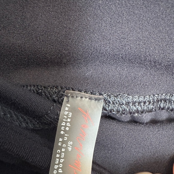 FP Movement by Free People Black Leggings Size Small - Picture 2 of 4